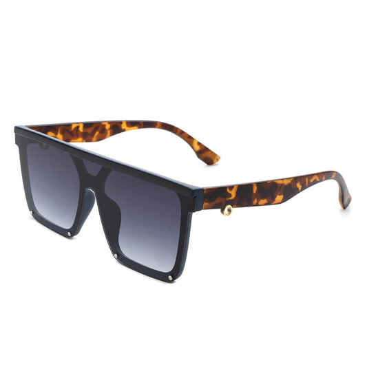 Sunquest Flat Top Oversize Sunglasses